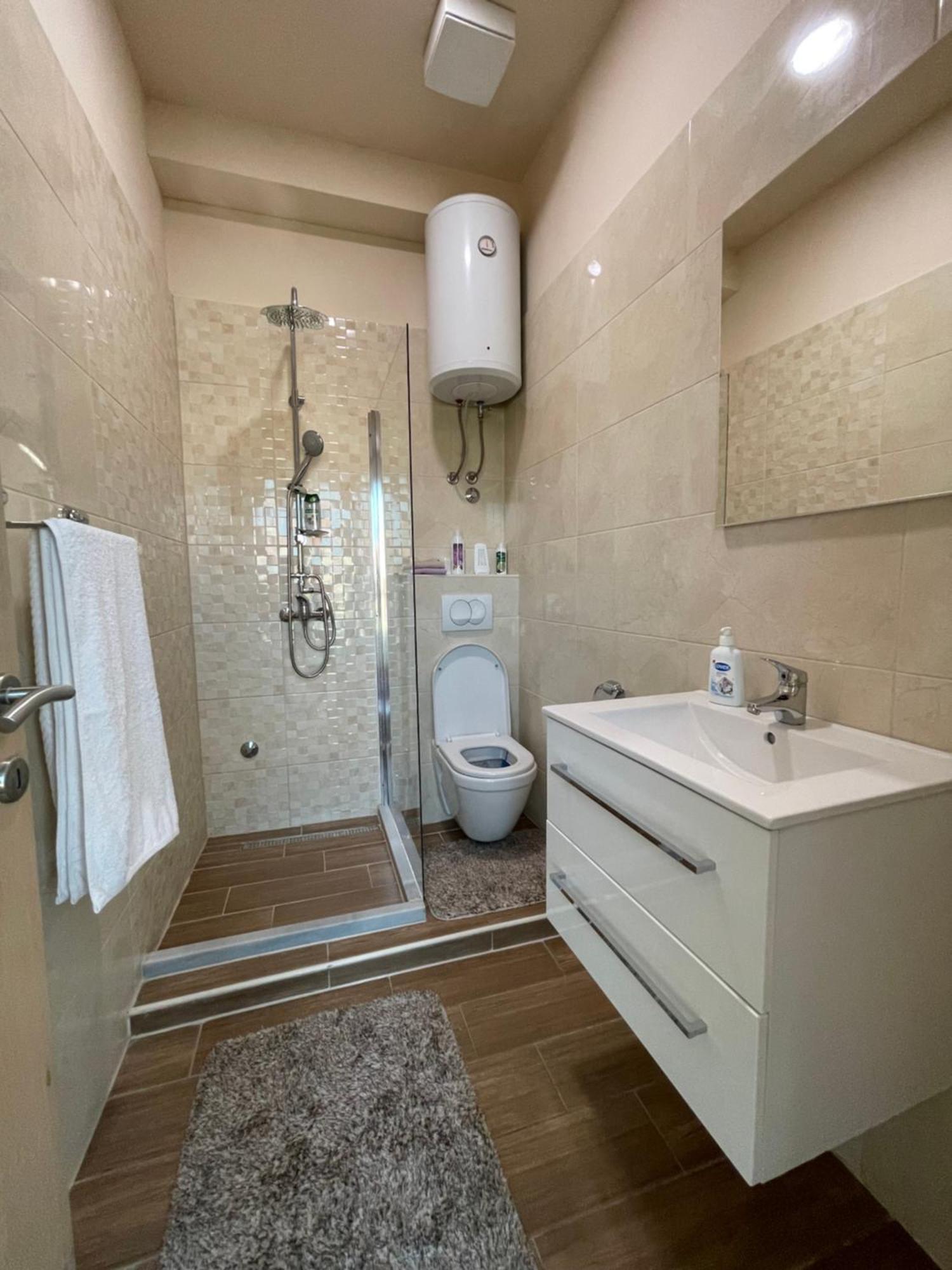 Lux Apartments Mostar Luaran gambar